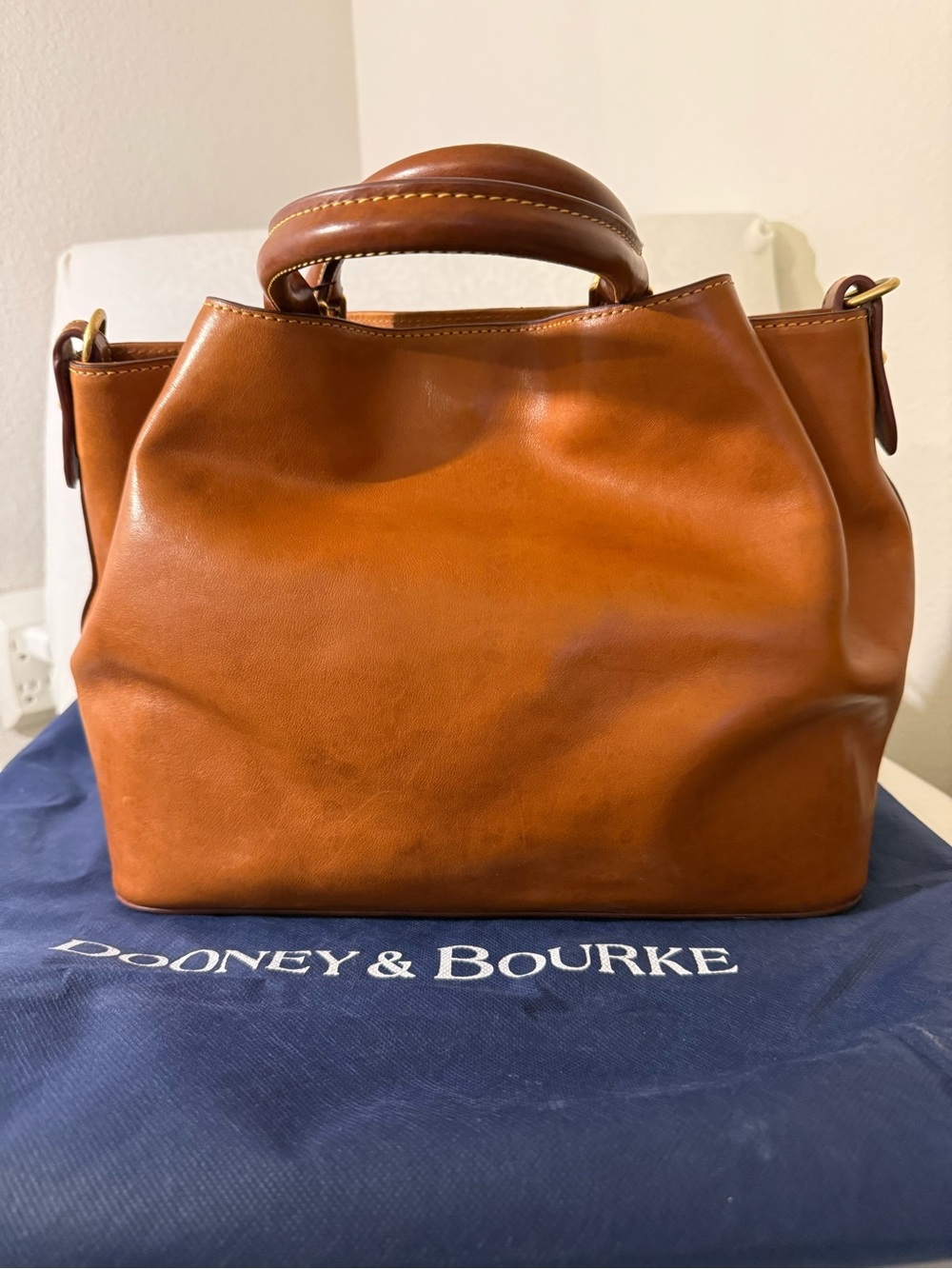 Dooney & Bourke Florentine Tan Leather Medium Shoulder Bag - Picture 4 of 16